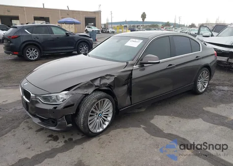 2013 BMW 328I z USA, uszkodzony, nr VIN WBA3A5C51DF603070
